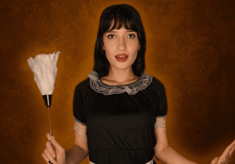 She Stoops to Conquer